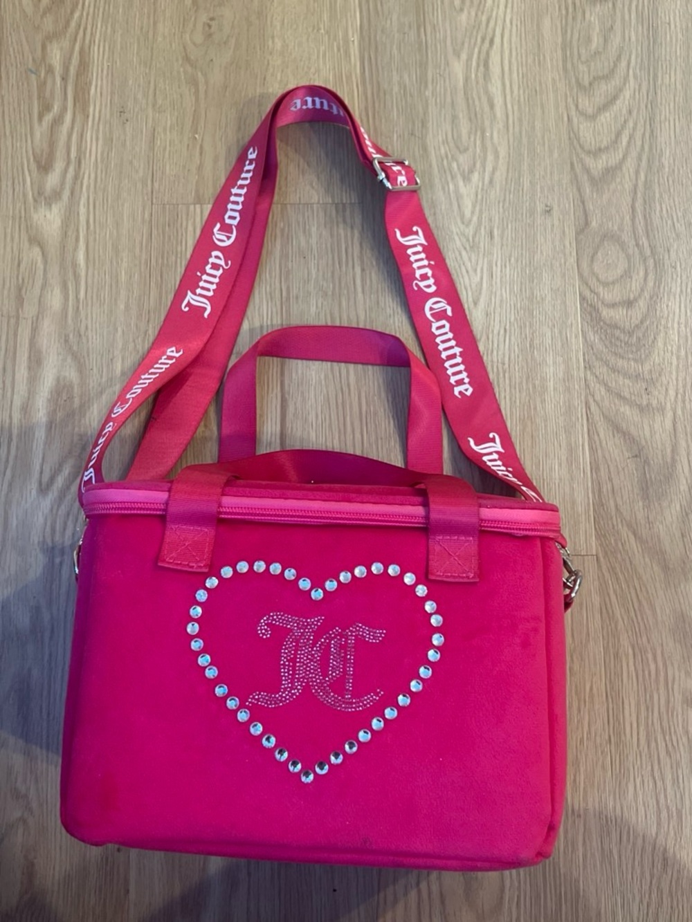 Juicy Couture Hot Pink Crystal Heart Lunch box Cosmetic Case with Logo Strap